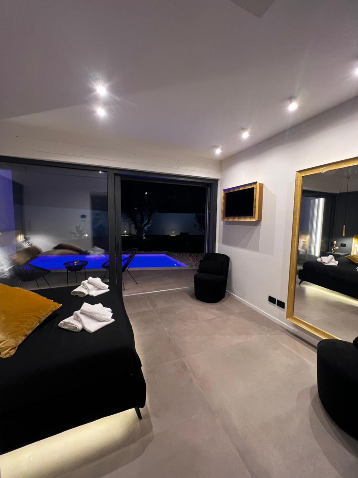 Luxury In The Jungle Villa Formello Luaran gambar